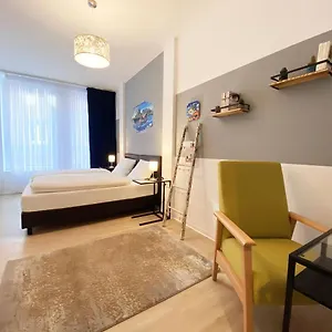 Kangarooms - Schlachte Weserpromenade 3*, Brême Allemagne
